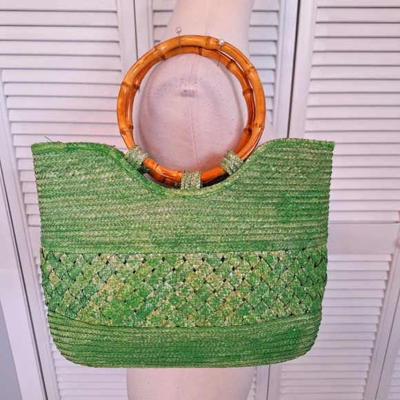 Madison Studio Handbags - Madison studio Kelley Green straw bamboo clutch purse bag